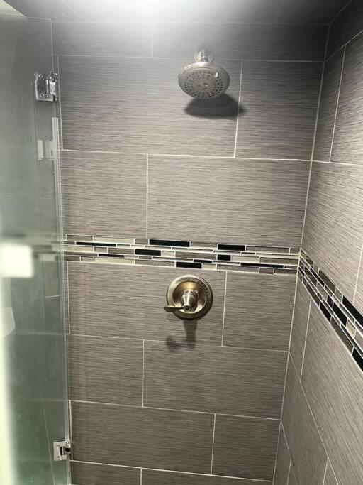 Apartment Modern & Cozy Basement Near Jfk Airport *